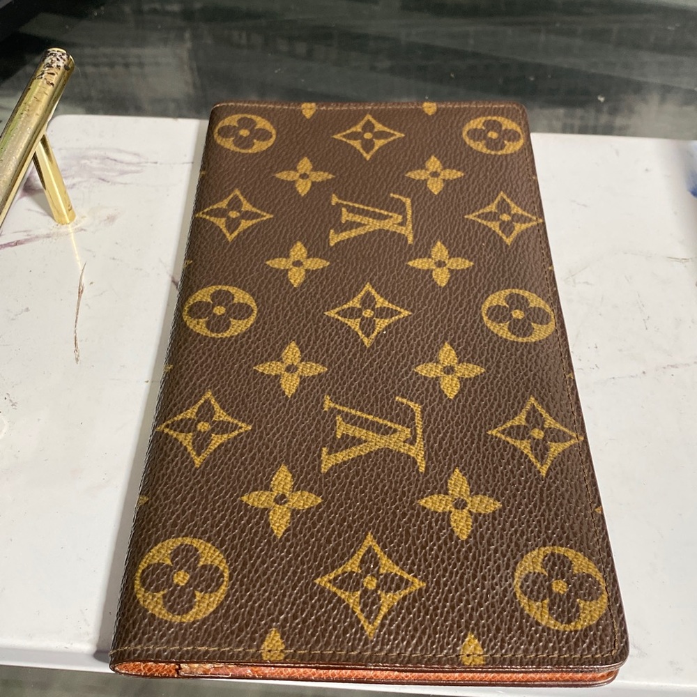 Authentic Louis Vuitton Monogram Checkbook/Phone Continental Wallet - Picture 16 of 16